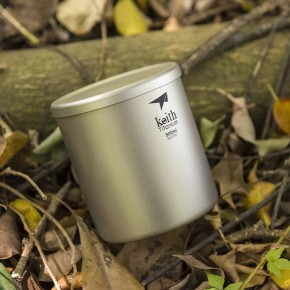 Cốc titanium 2 lớp có nắp Keith Titanium Ti3307 600ml